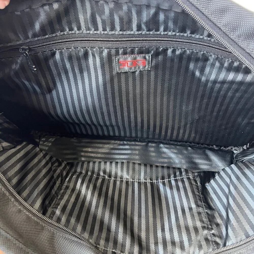 Tumi excellent no